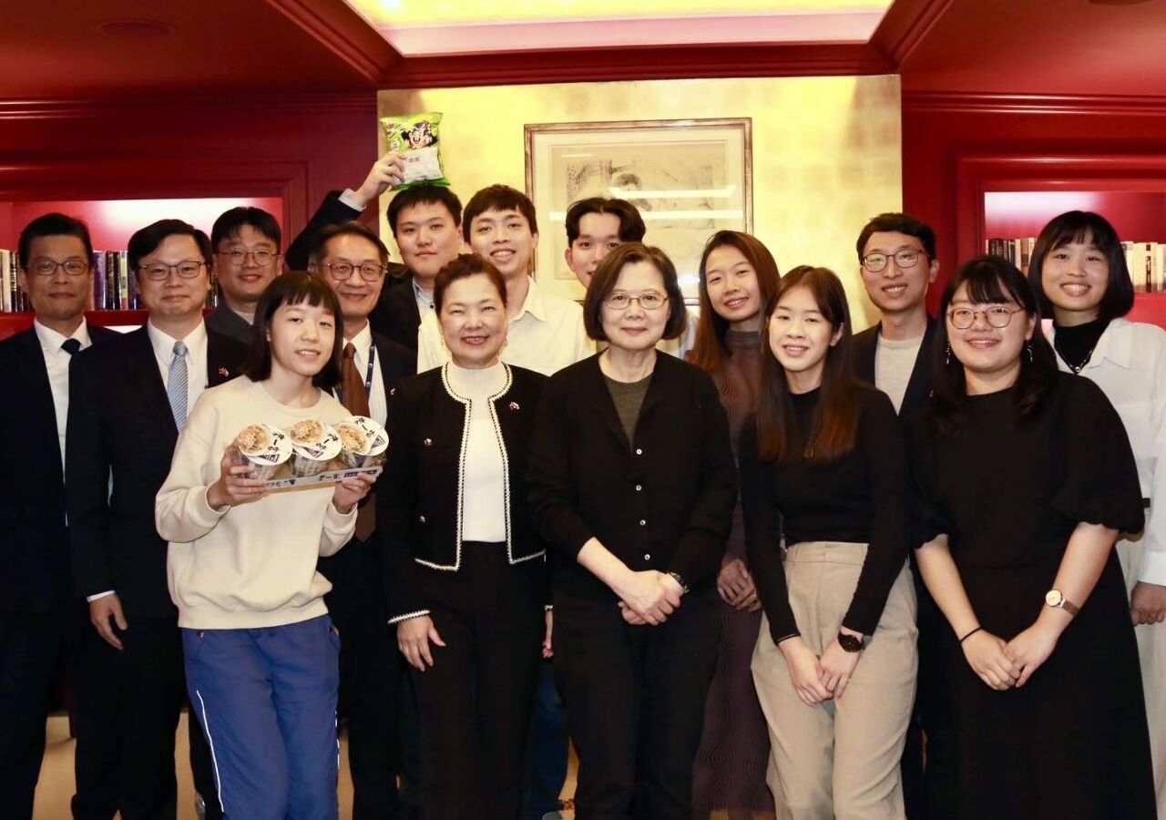 蔡英文抵捷克與留學生見面 盼傳遞台灣聲音與民主良善