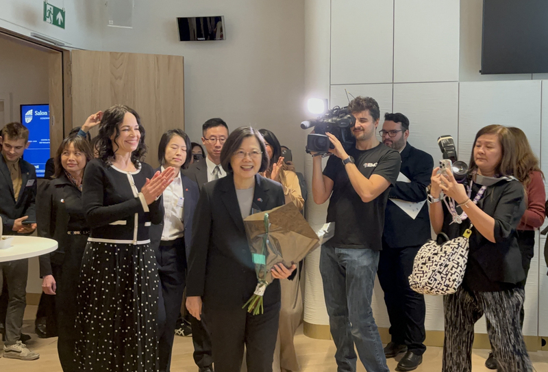 訪歐洲議會會晤議員 蔡英文：好友相挺 讓台灣更有自信勇氣