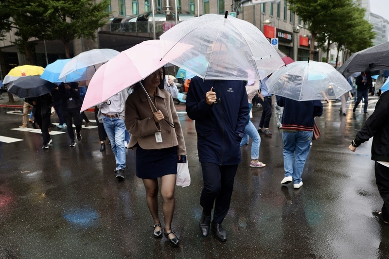 東北季風增強帶來豪雨  新北基宜累積破百毫米
