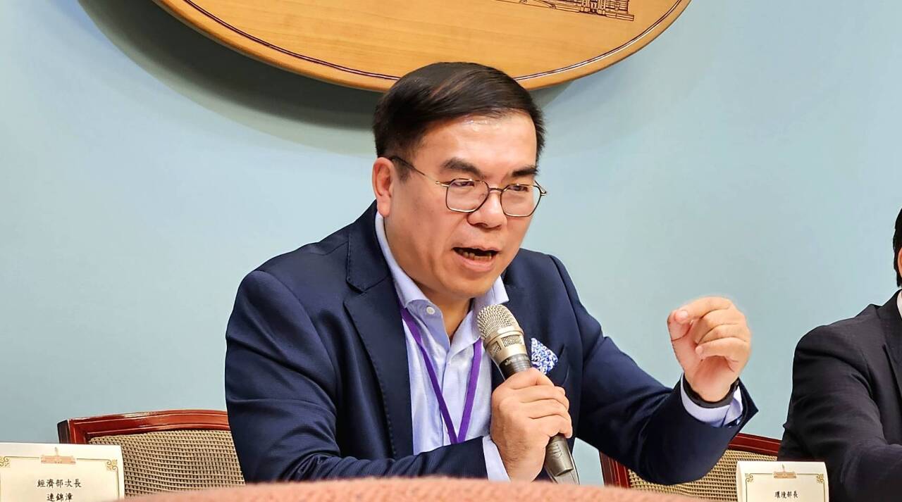 彭啓明：以日本為標竿 年底前公布2030新減碳目標