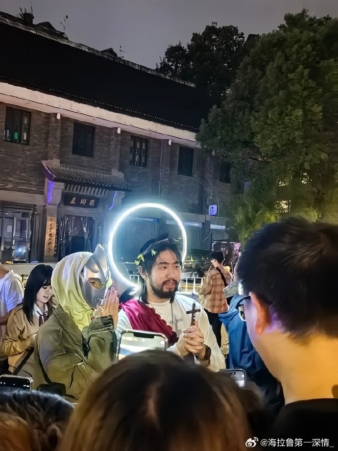 談新聞/中國推生育支持措施、上海的萬聖節、余文生夫婦判刑、北京又有殺童案件  風雲/宋彬彬之死與文革真相