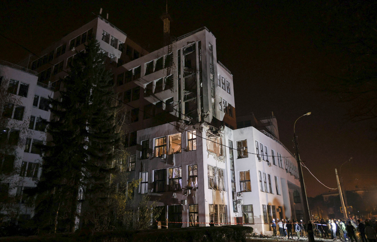 俄軍砲轟烏克蘭第2大城 市中心超市遇襲