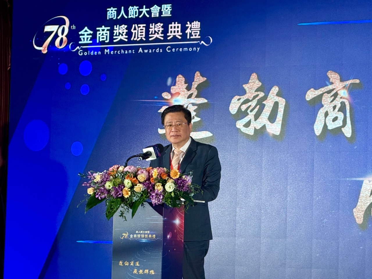 年底前找缺工方案恐破局 許舒博：政府老是擔心勞團想法