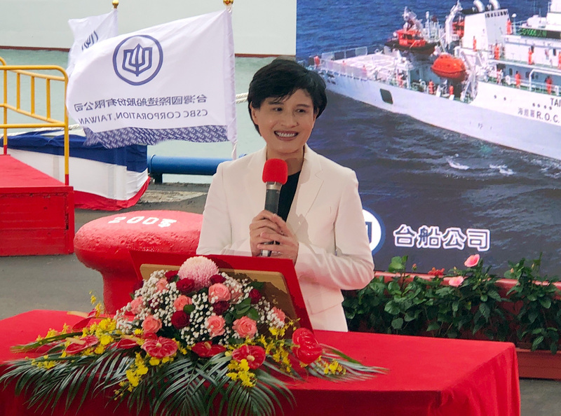 千噸級海巡「連江艦」交船 鄭麗君：大幅提升海巡執法能量
