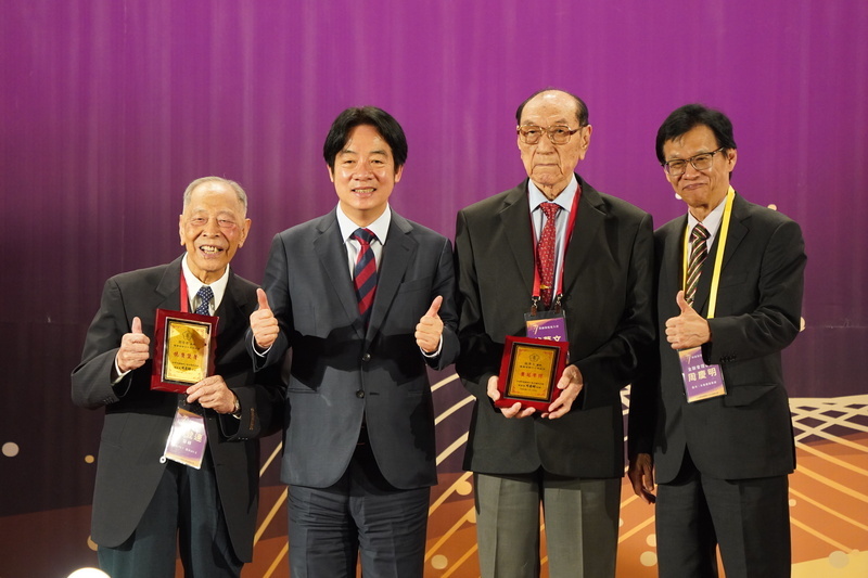 出席醫師節慶祝大會 總統強調「健康台灣」願景 盼醫界支持