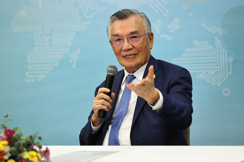 林信義與日相石破茂雙邊會談 談台海和平、半導體與AI合作