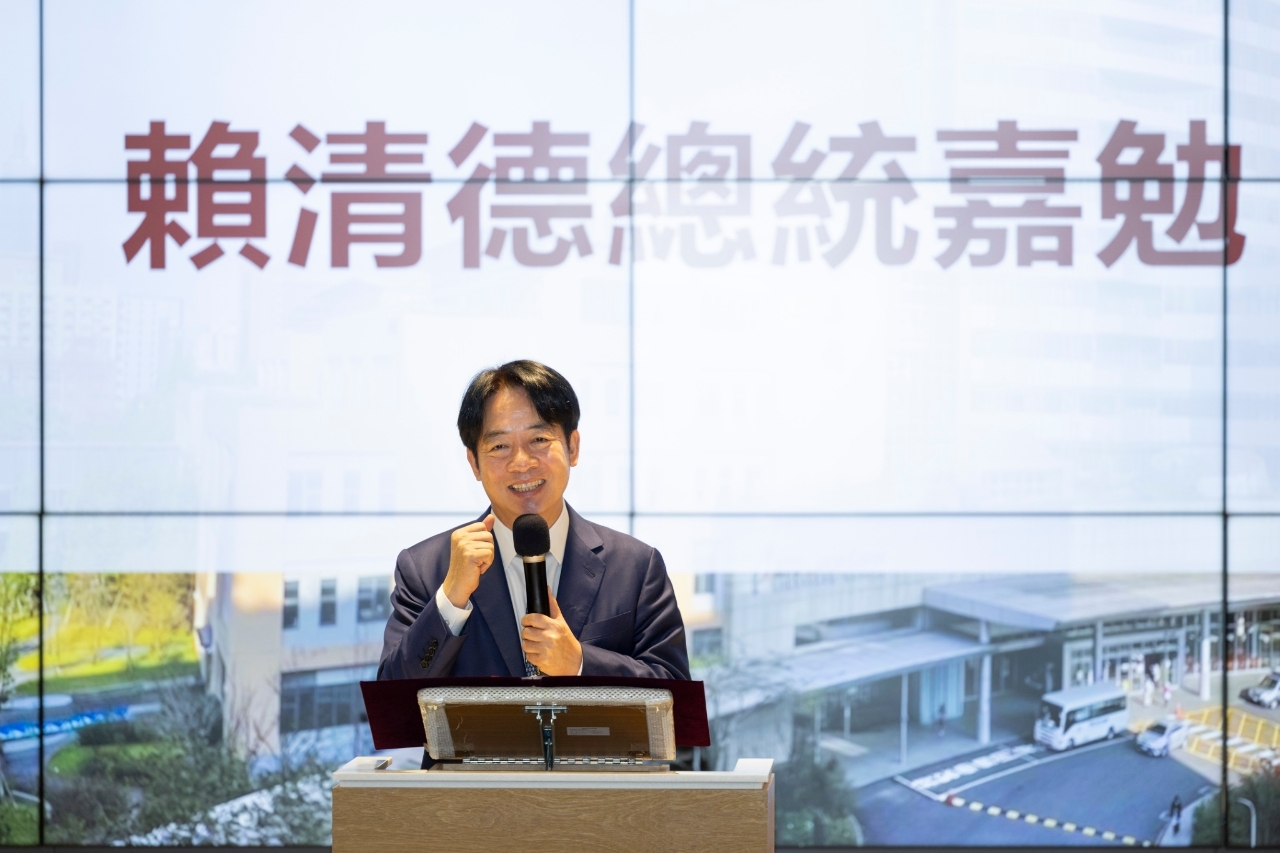賴總統視察台大癌醫中心 承諾持續推動癌症防治 (影音)