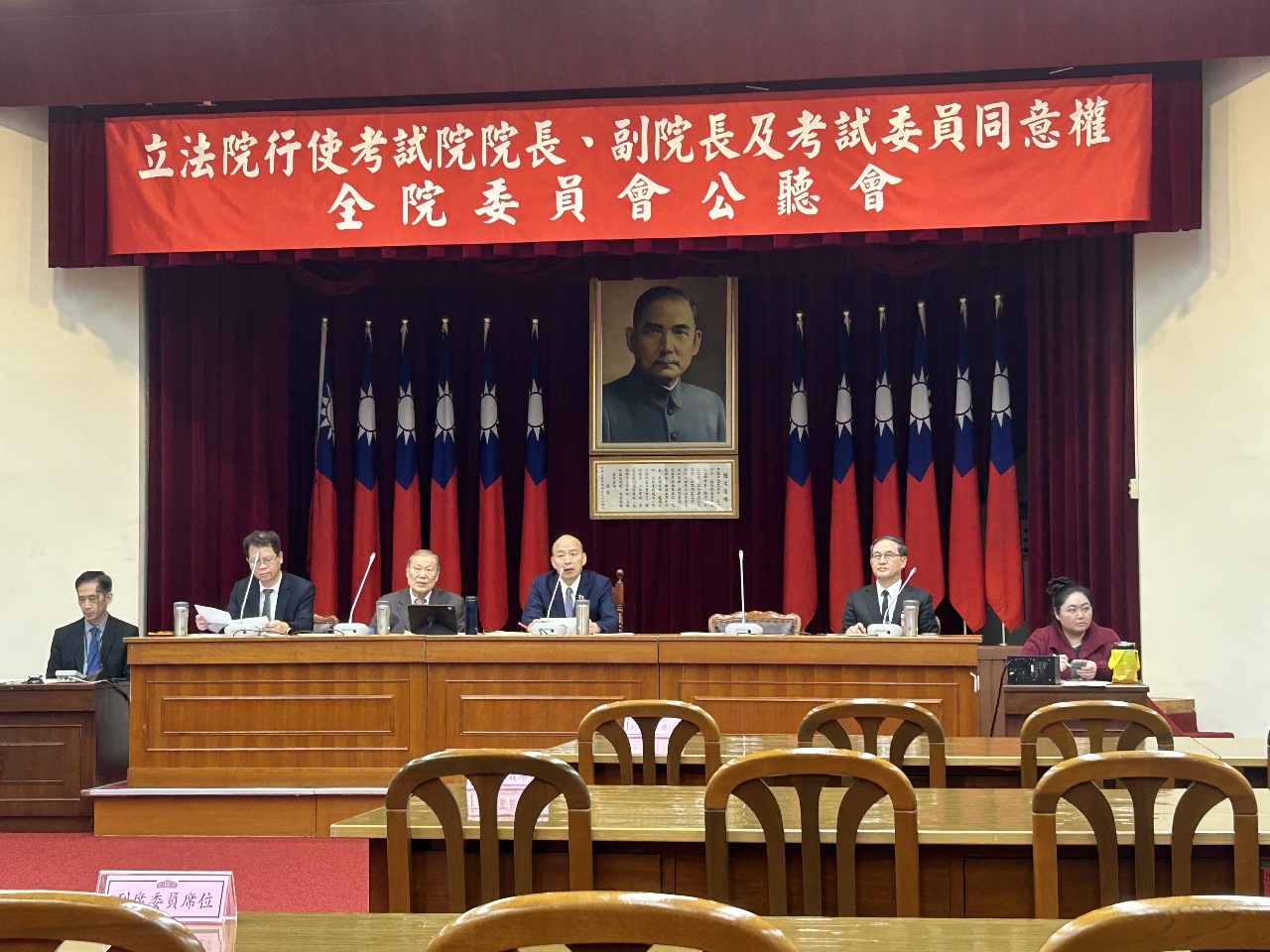 考試院人事同意權公聽會 聚焦勞動部公務員輕生案、政治專業討論