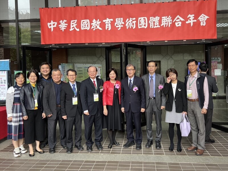 清華、中華大學整併 鄭英耀肯定私校退場勇氣