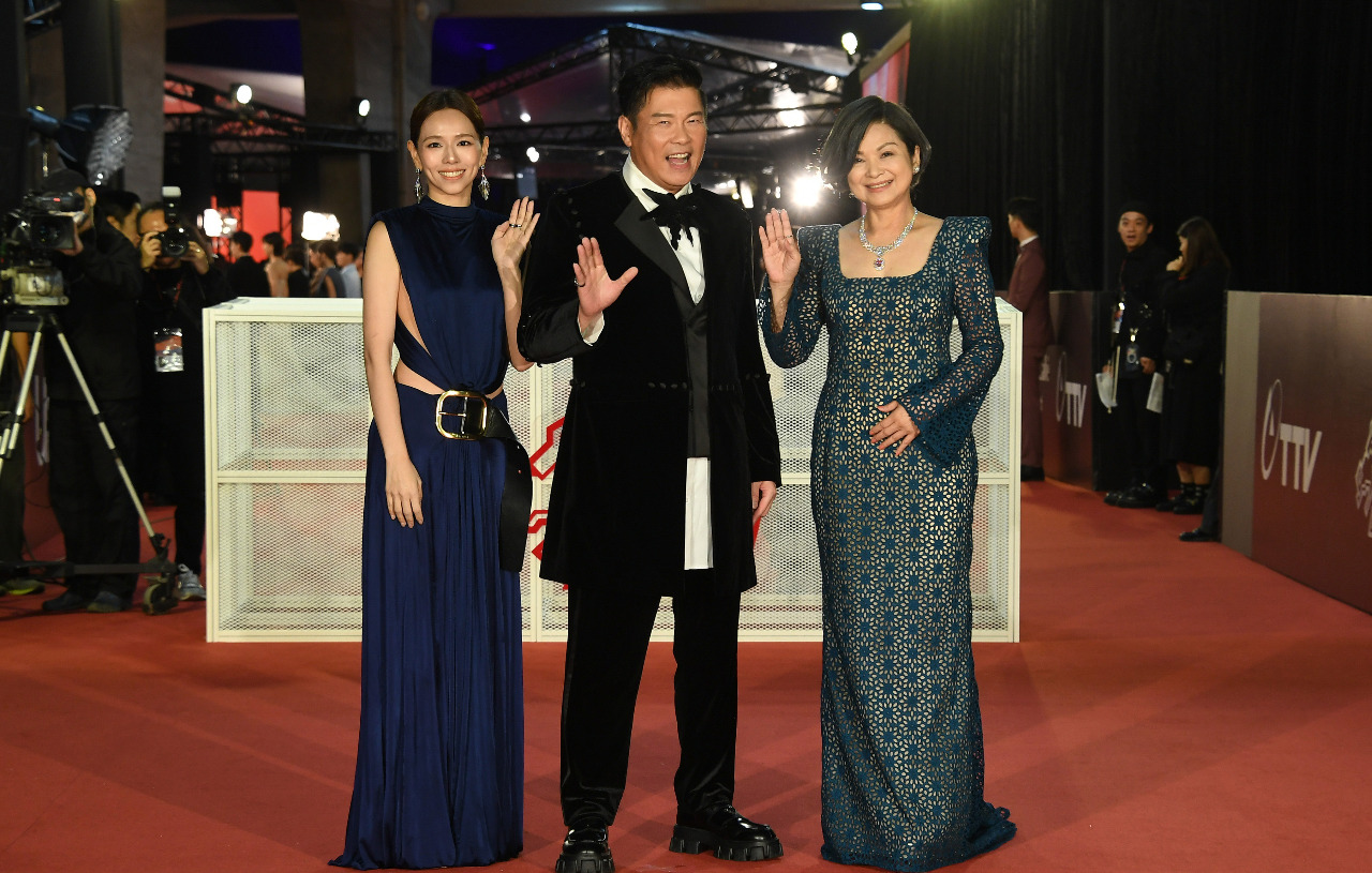金馬61／星光大道揭開金馬盛會 強碰台日棒球大賽話題