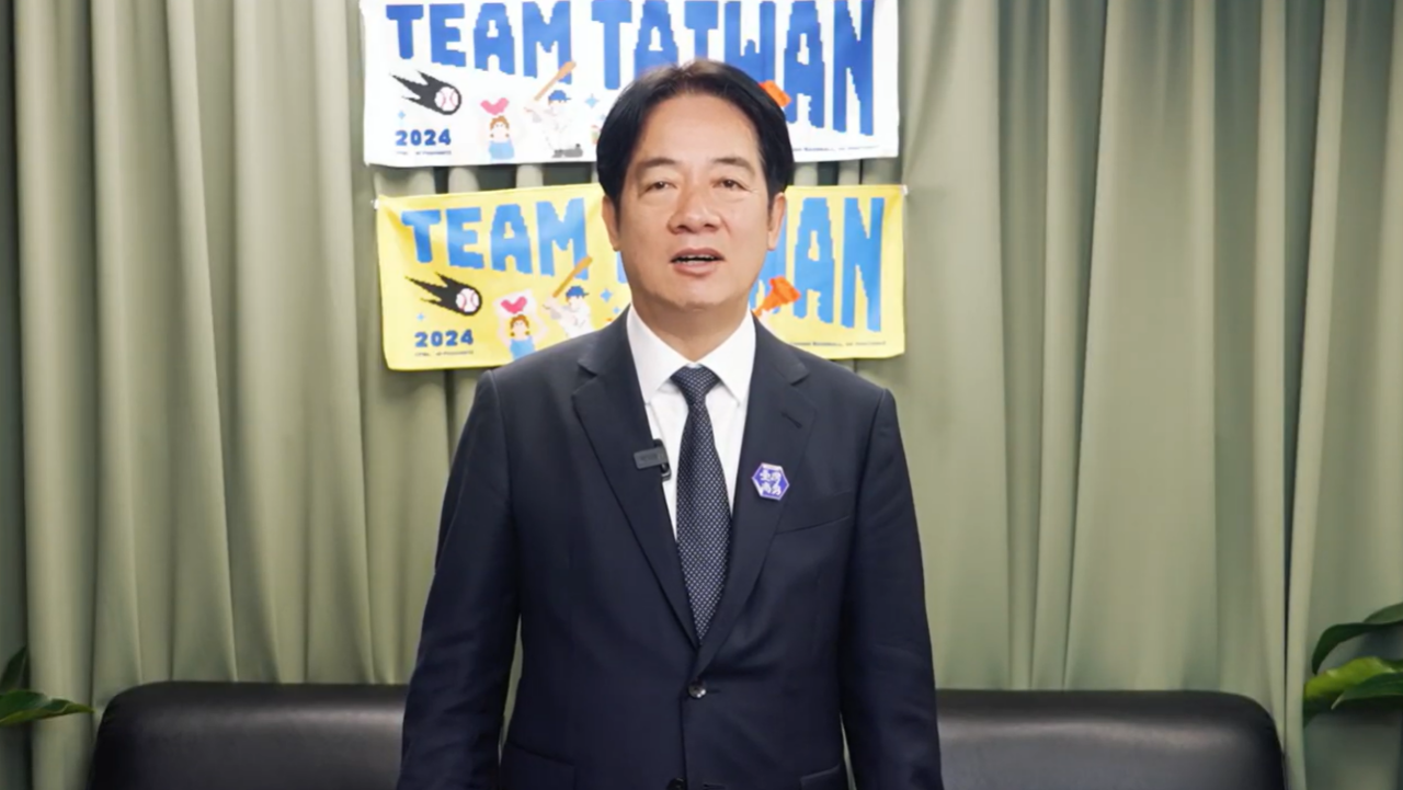 12強／機上播放賴總統影片 迎「台灣的驕傲」返國
