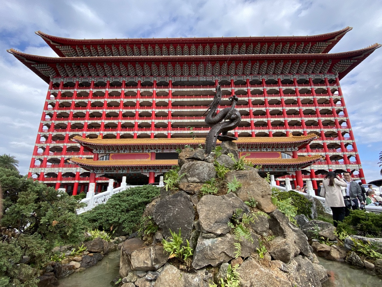 重現百年神龍原貌 圓山飯店推出新地標