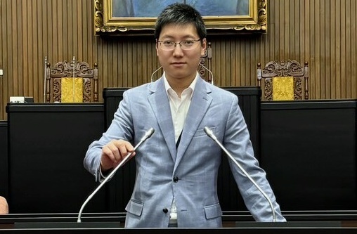 陸生團「賀中國台北」氣炸台灣人 公子沈獻妙計