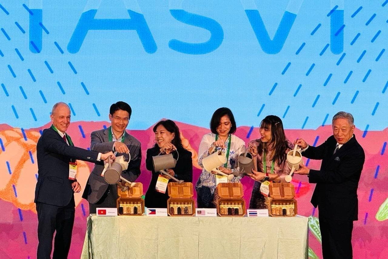 台灣攜手亞蔬中心 把原生種子送回東南亞