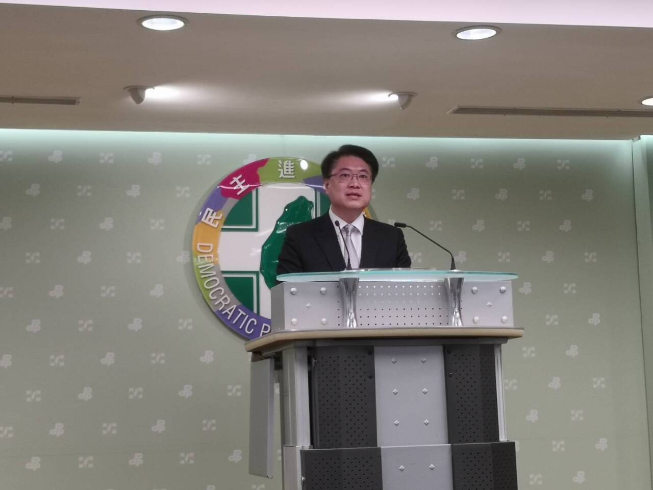 國民黨表態不邀政院報告憲訴法覆議 民進黨：遺憾、徒增憲政對立