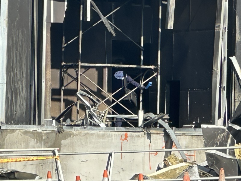 台中全聯倉儲大火5人改列被告 營造廠及建築師遭市府移送懲戒