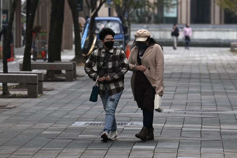 6日冷氣團南下先乾後溼 連5天低溫探10度以下