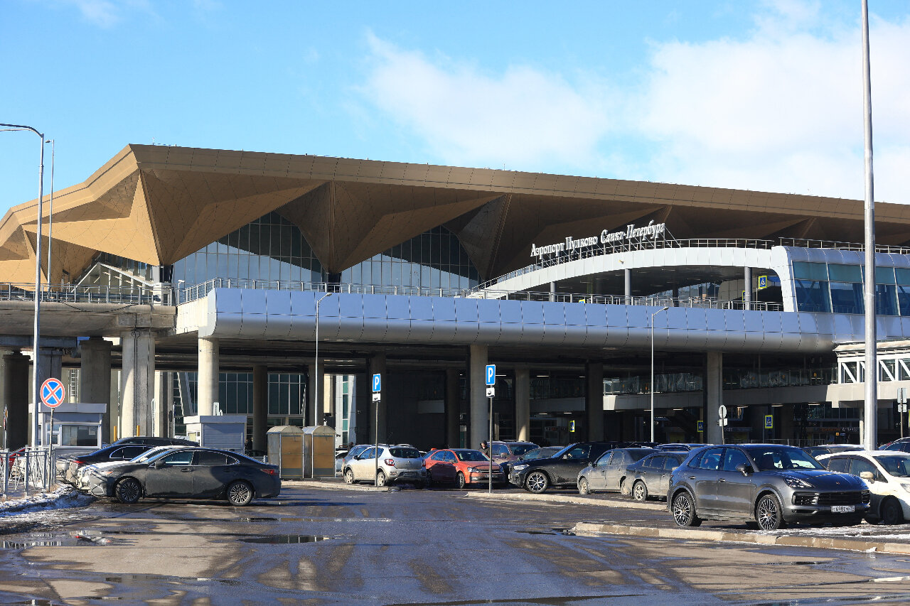 確保民航機安全 俄國聖彼得堡機場暫停航班起降