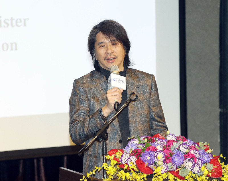 葉丙成社群發文涉洩個資 教育部：交性平會調查 1個月內完成