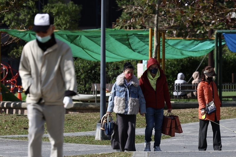 開工日強烈冷氣團報到 吳德榮：北部濕冷下探9度