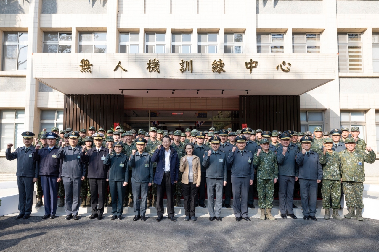 蕭美琴赴無人機訓練中心勗勉 盼藉新興科技強化整體防衛