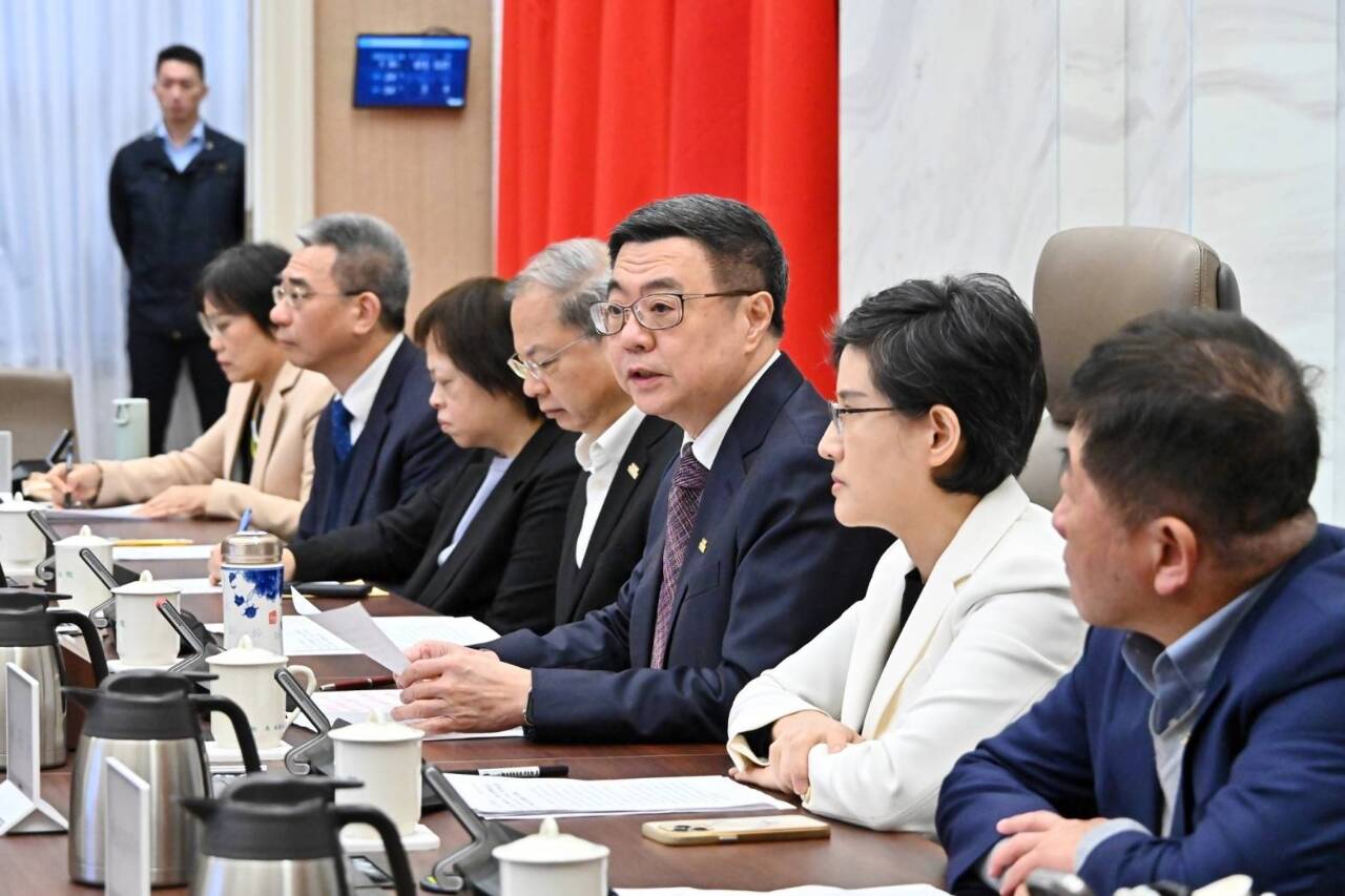 立院春節前最後一個上班日送出選罷法 行政院緊急開臨時院會提出覆議