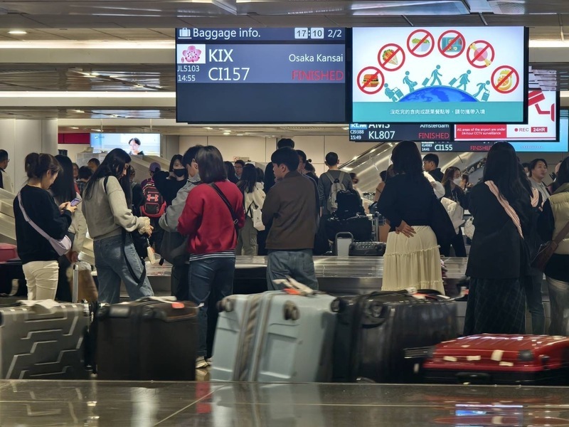 春節尾聲收假潮  桃機估連3天旅運逾14萬人次