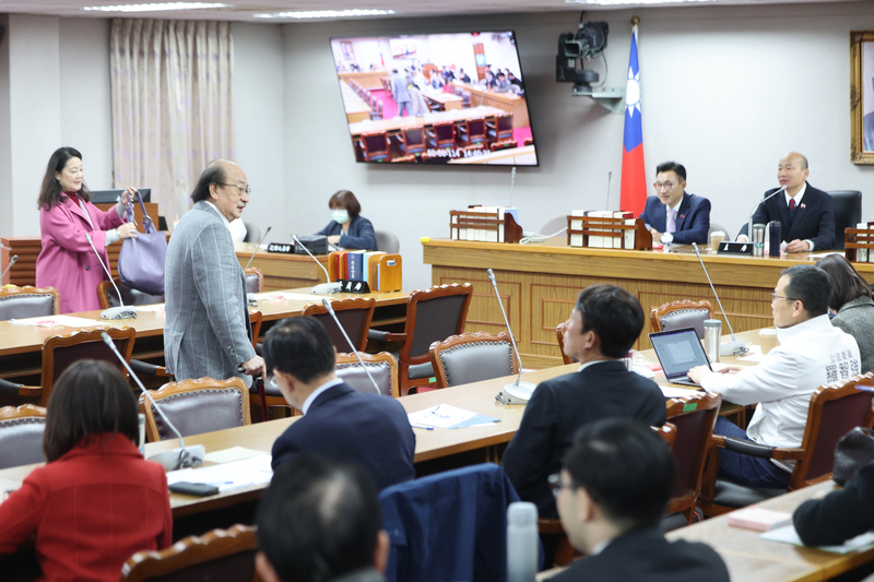 民進黨團同意簽字 立法院明表決選罷法覆議案