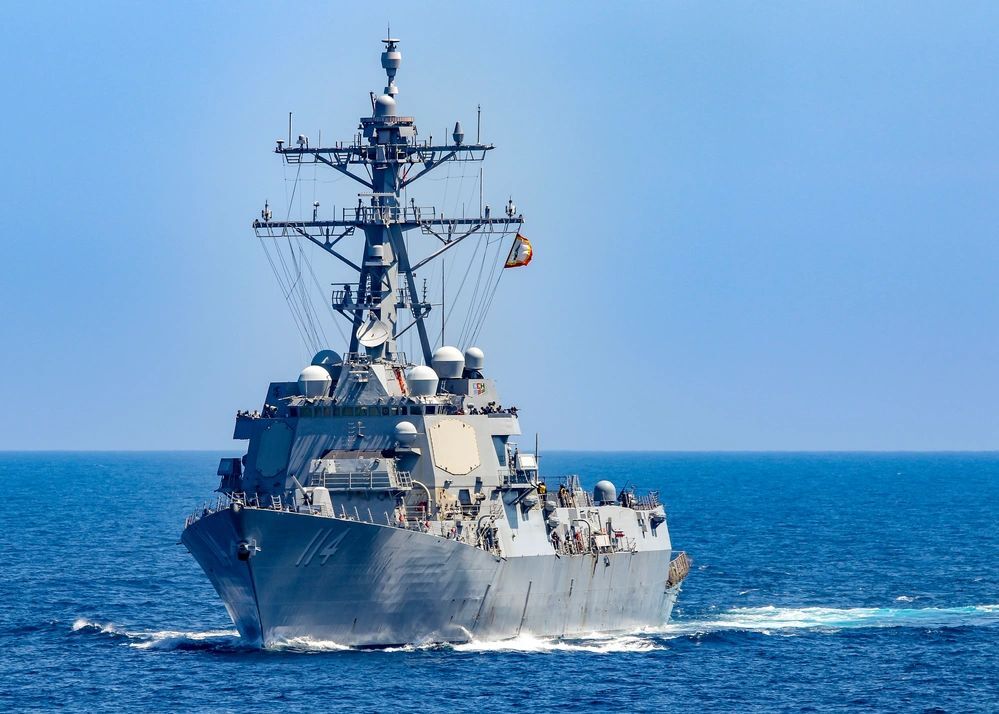 川普上任後首次 美軍船艦通過台灣海峽