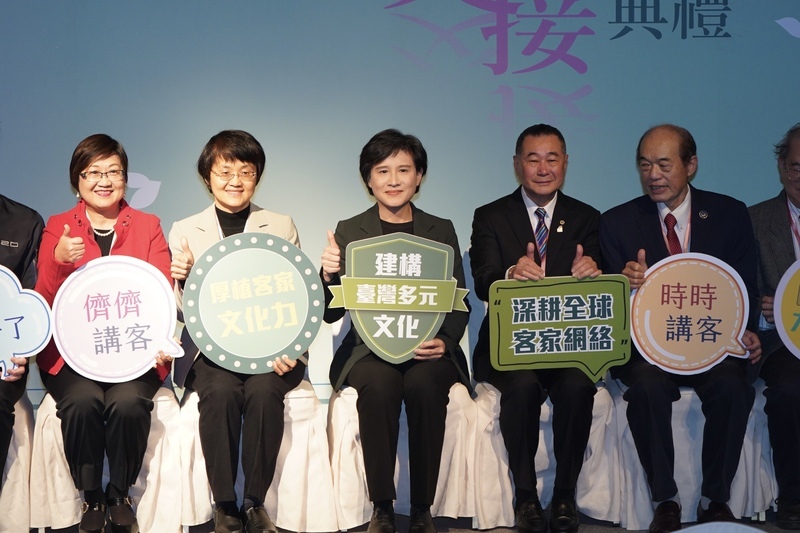 邱榮光接任世台客聯總會長  力推升台灣能見度