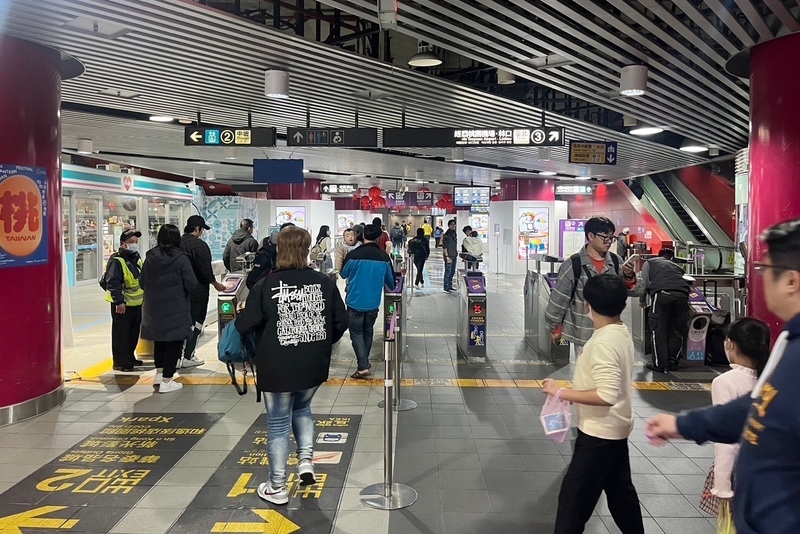 台灣燈會民怨交通癱瘓 機捷今提前加開