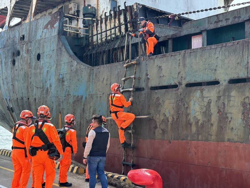 中國頻以權宜輪拖斷台海纜 民進黨挺政府嚴格執法