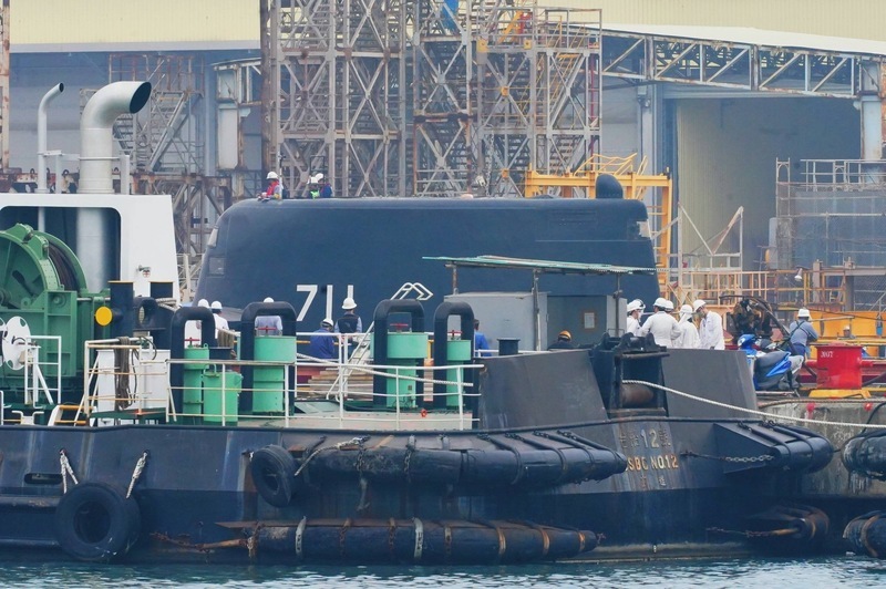 傳海鯤進水、系統整合進度落後 海軍澄清：未重大到無法執行