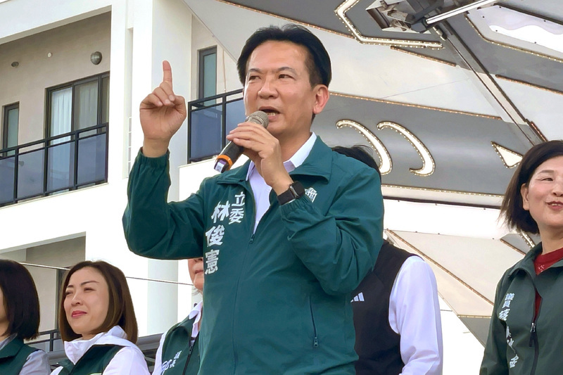 大罷免、總預算覆議備戰 民進黨推下鄉宣講 國民黨辦問政說明會反制