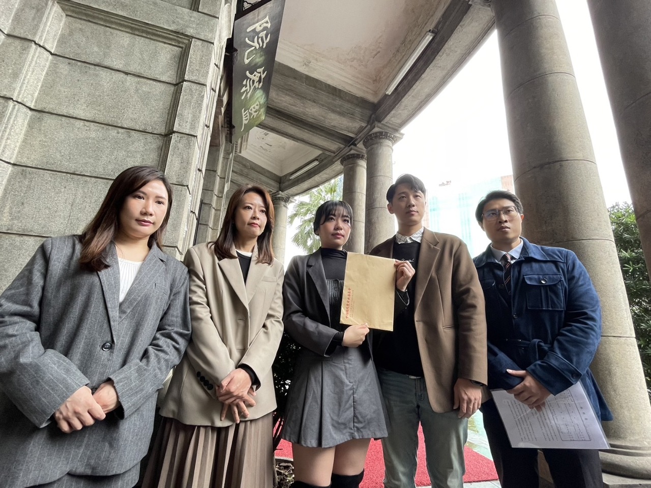 國民黨赴監察院檢舉 指控罷團違法收受政治獻金