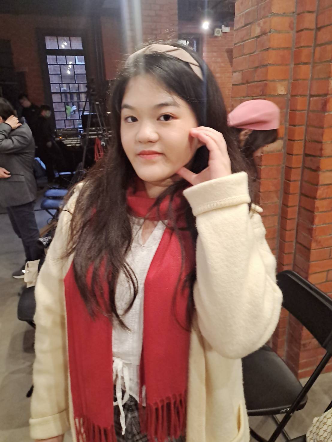 來自台東都蘭的少年詩人蕭宥，運用各種媒體推廣客家語文，文化火種溫暖人心