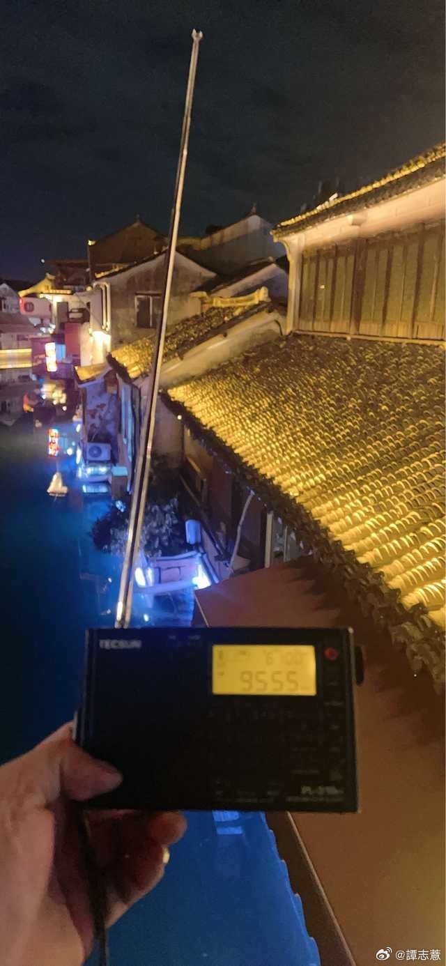 「生活美學」文哥成了微博圈中的「話題製造機」