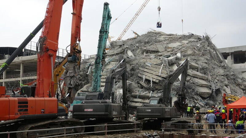 曼谷高樓距震央千公里仍倒塌 恐與地質及施工有關