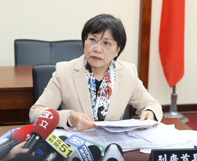 中配小微、恩綺今須離境 劉世芳：1人已訂機票、1人還在猶豫