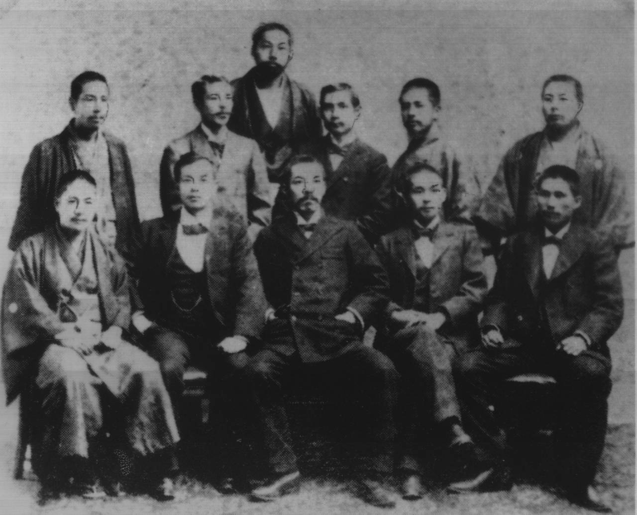 流亡書寫亦國史