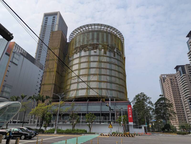 新光三越氣爆遭指天然氣未關閉 欣中：非事實