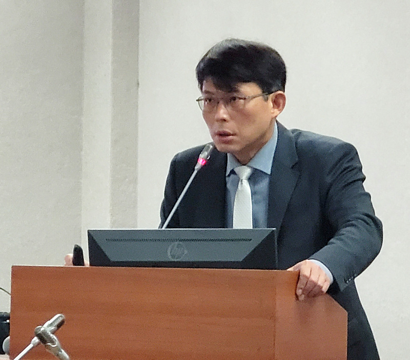 吳釗燮前助理涉共諜案   黃國昌促外交部說明
