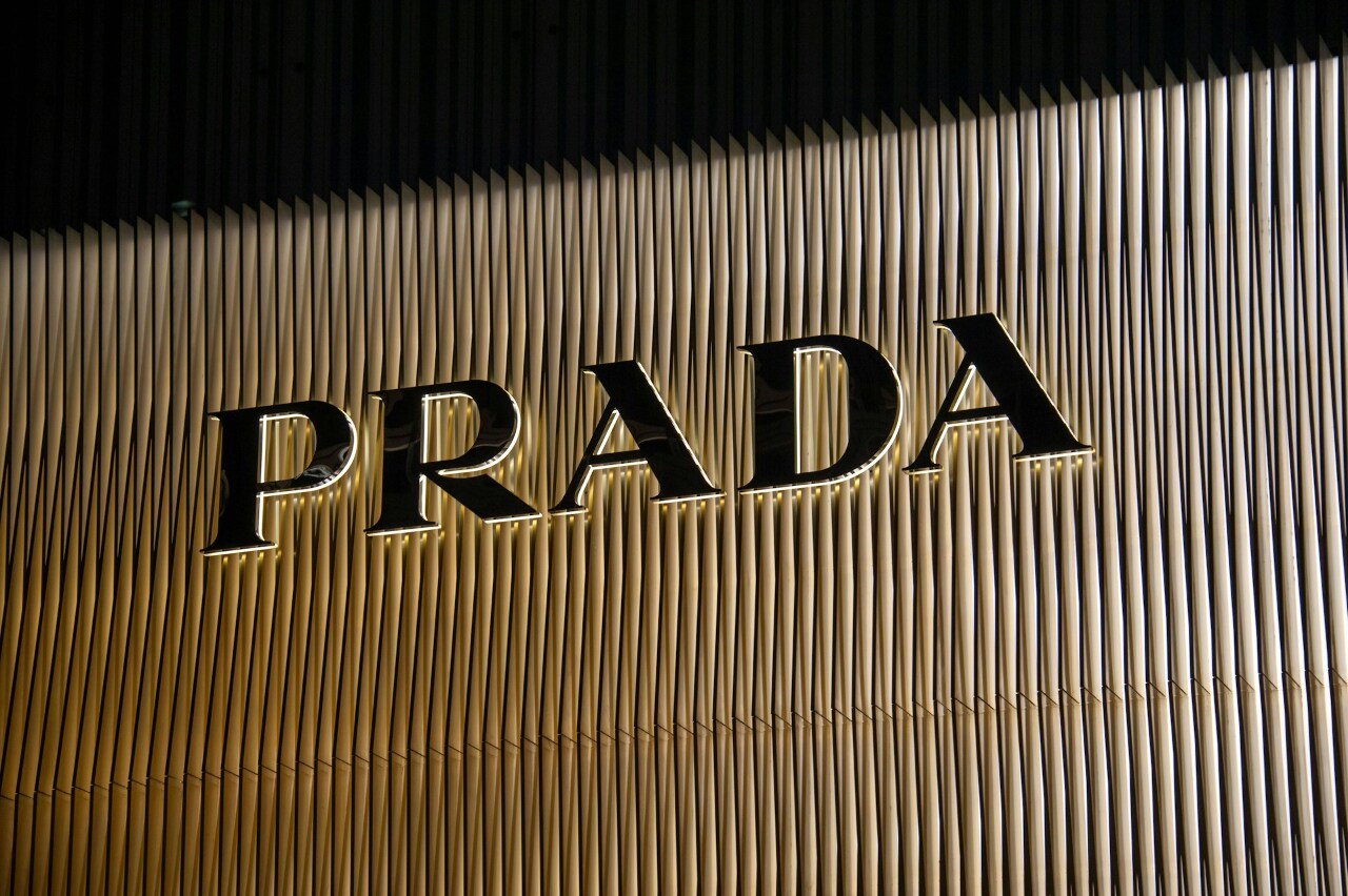 Prada斥資逾450億 收購精品競爭品牌Versace