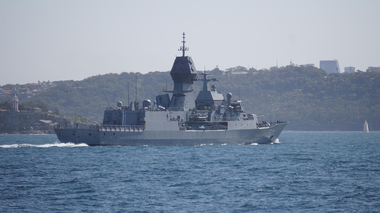 衛星影像顯示北韓打造現代化軍艦 體積更大更先進