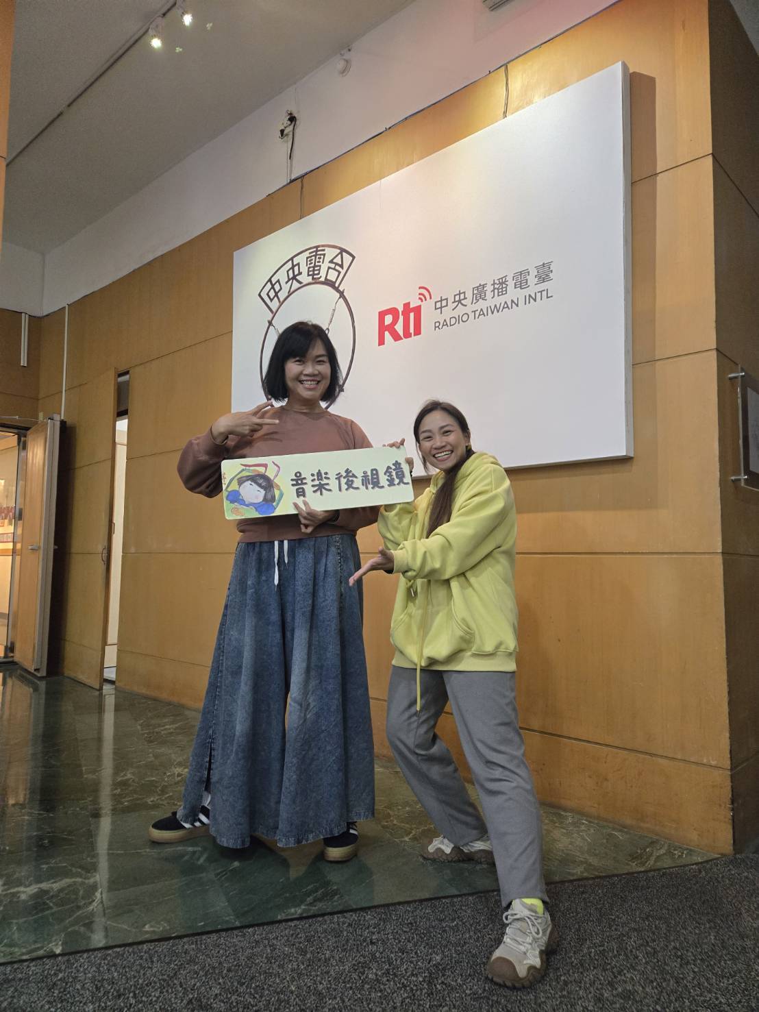 音樂後視鏡 EP107 - 旅客上車中：黃小胖