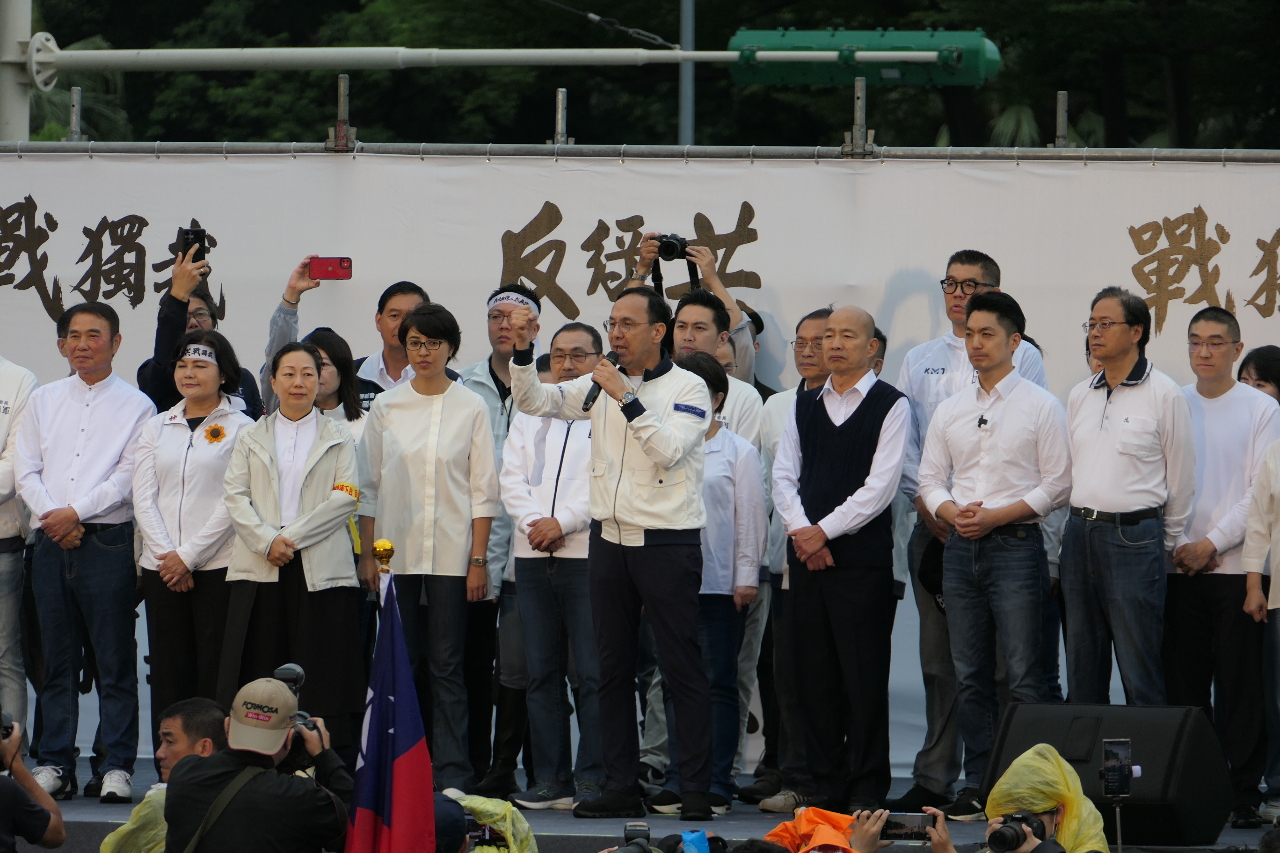 「戰獨裁」藍營傾巢而出 朱立倫喊：520後發動罷免總統