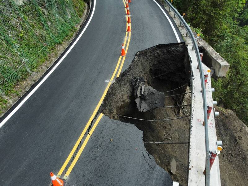 坍塌路基加固完成 太平山6/2起恢復大客車通行