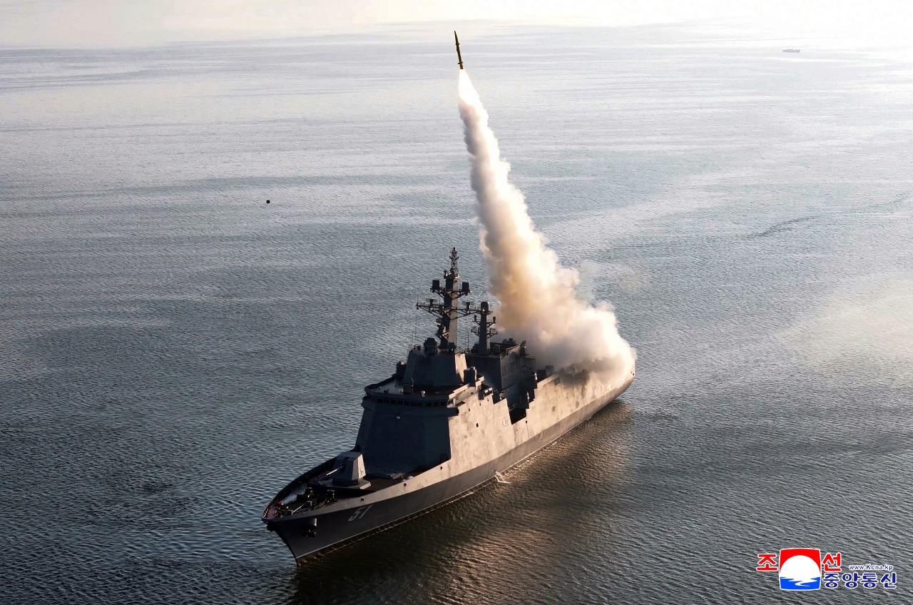 南韓軍方：北韓新亮相軍艦可能受到俄羅斯金援與技術支持