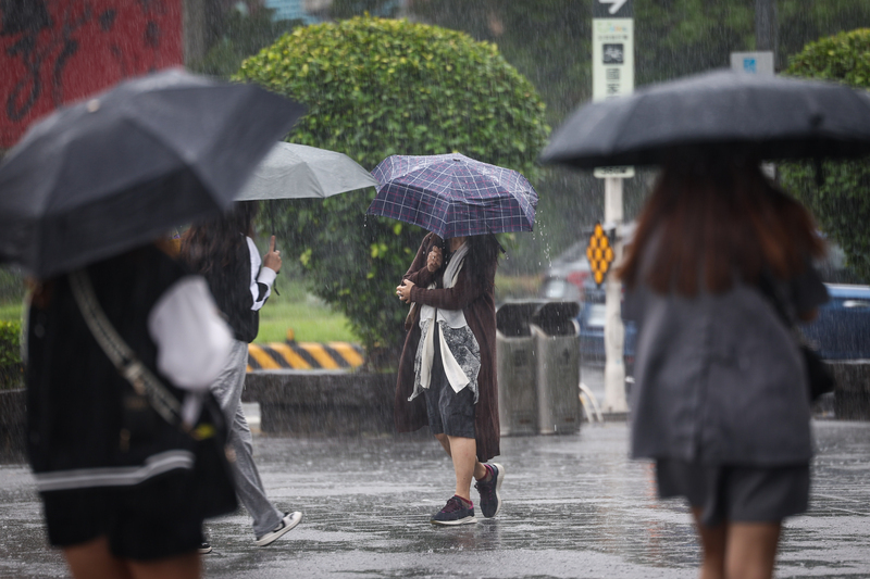 鋒面通過留意強降雨 北台灣暑意暫解