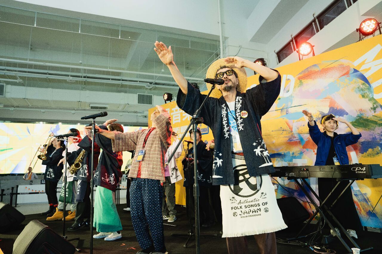 No music no life ! 台港哪邊舞台比較High ?